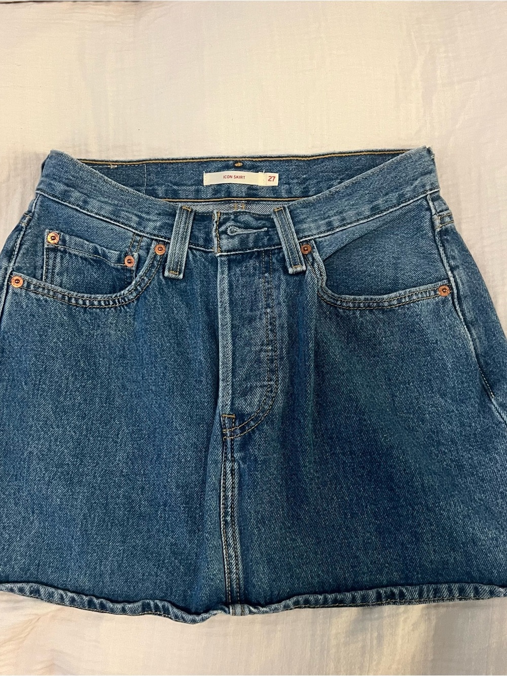 Levi’s Icon Skirt